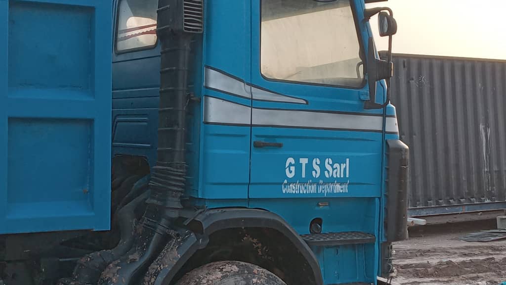 Camion logistique G.T.S Sarl